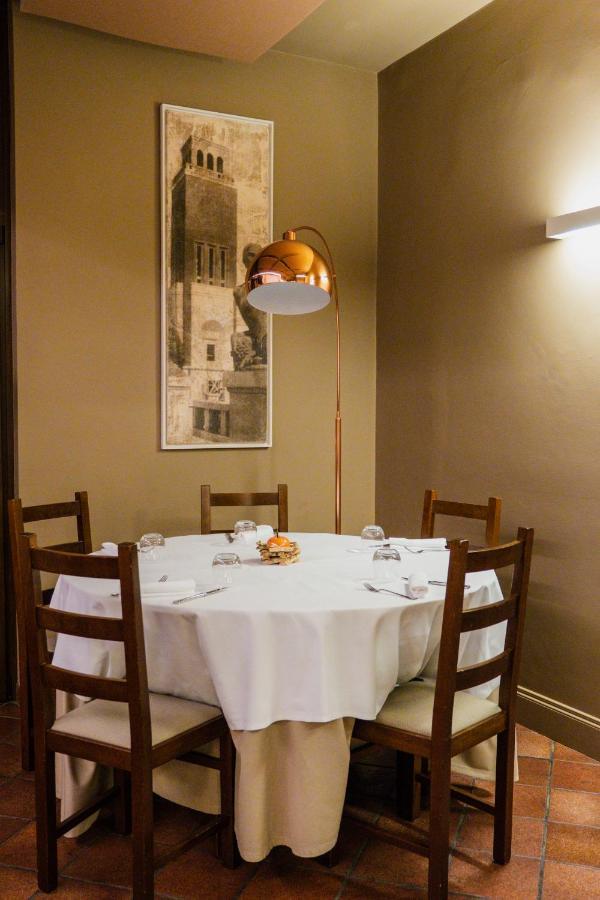 La Taverna Antica Rooms Pescara Buitenkant foto